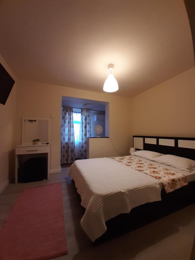 فندق Casa Flamingo كرايوفا المظهر الخارجي الصورة