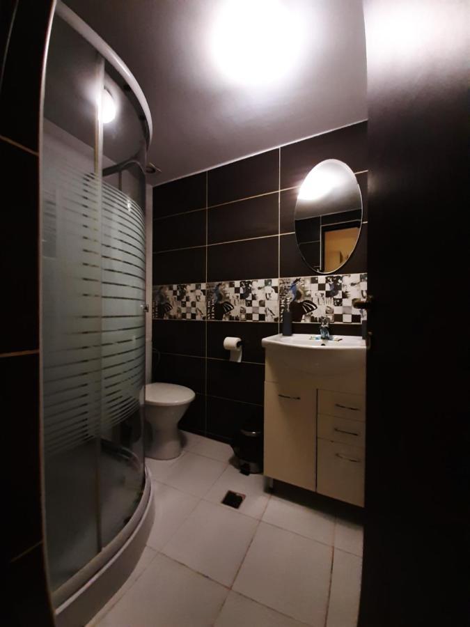 فندق Casa Flamingo كرايوفا المظهر الخارجي الصورة