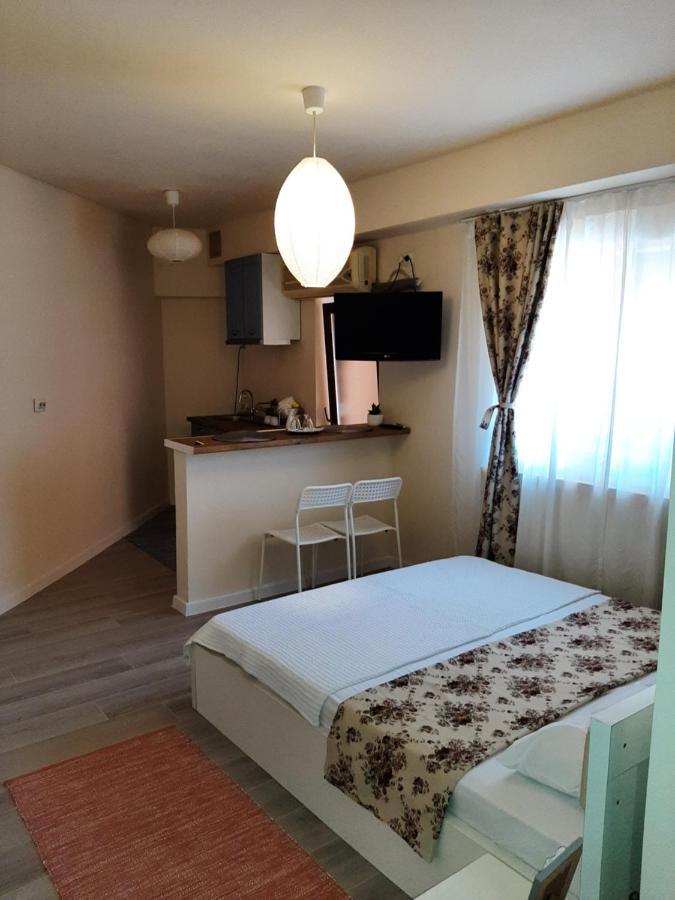فندق Casa Flamingo كرايوفا المظهر الخارجي الصورة